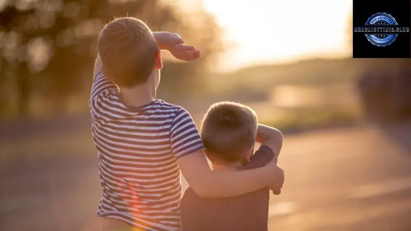 Ý nghĩa chi tiết qua từng giấc mơ thấy anh trai ruột đánh con gì