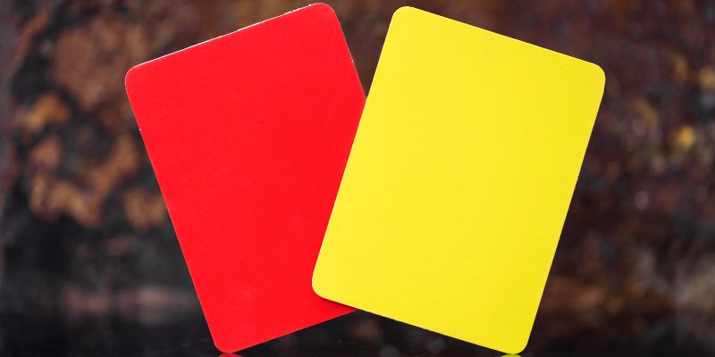 Công Nghệ Và Phân Tích Dữ Liệu Thẻ Phạt